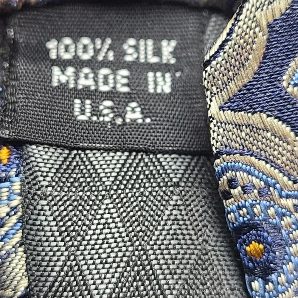 Bruno Piattelli Necktie Mens OS Blue Silver Excellent‎ Silk Geometric Medallion